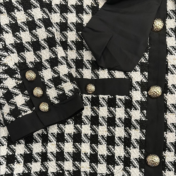 Pomander Place Black, White, and Gold Houndstooth Tweed Dress - Picture 6 of 9